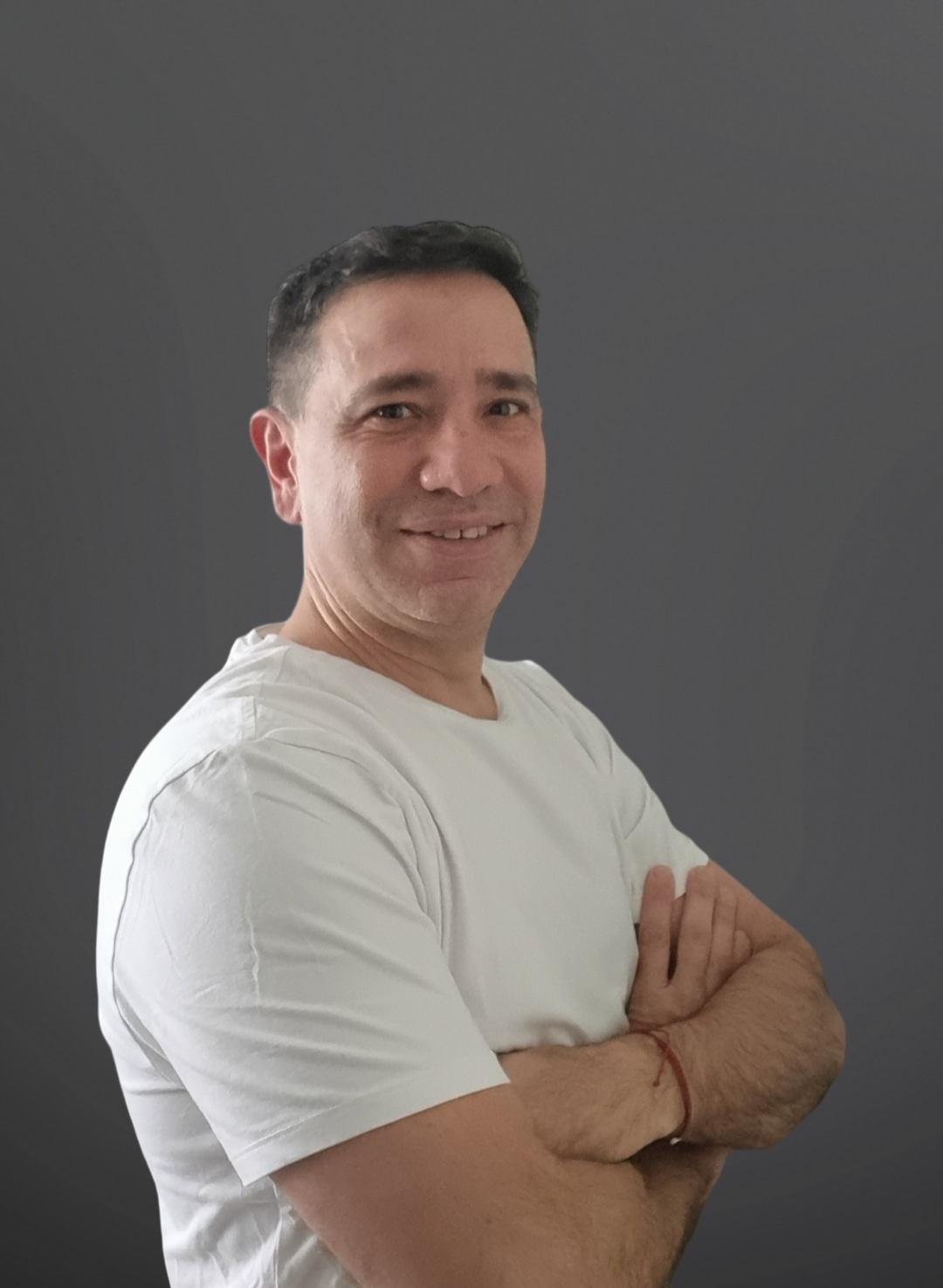 Carlos M. Varni — Fundador de CaiSyng